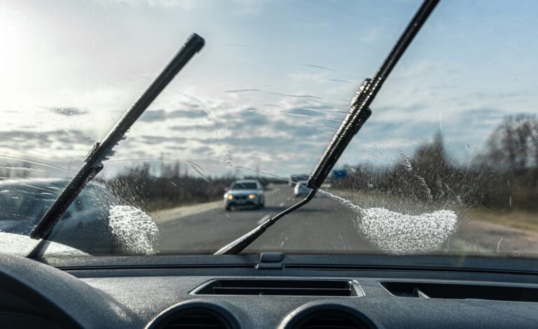 How To Tell If You Need New Windshield Wipers